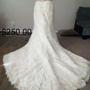 Wedding dress
